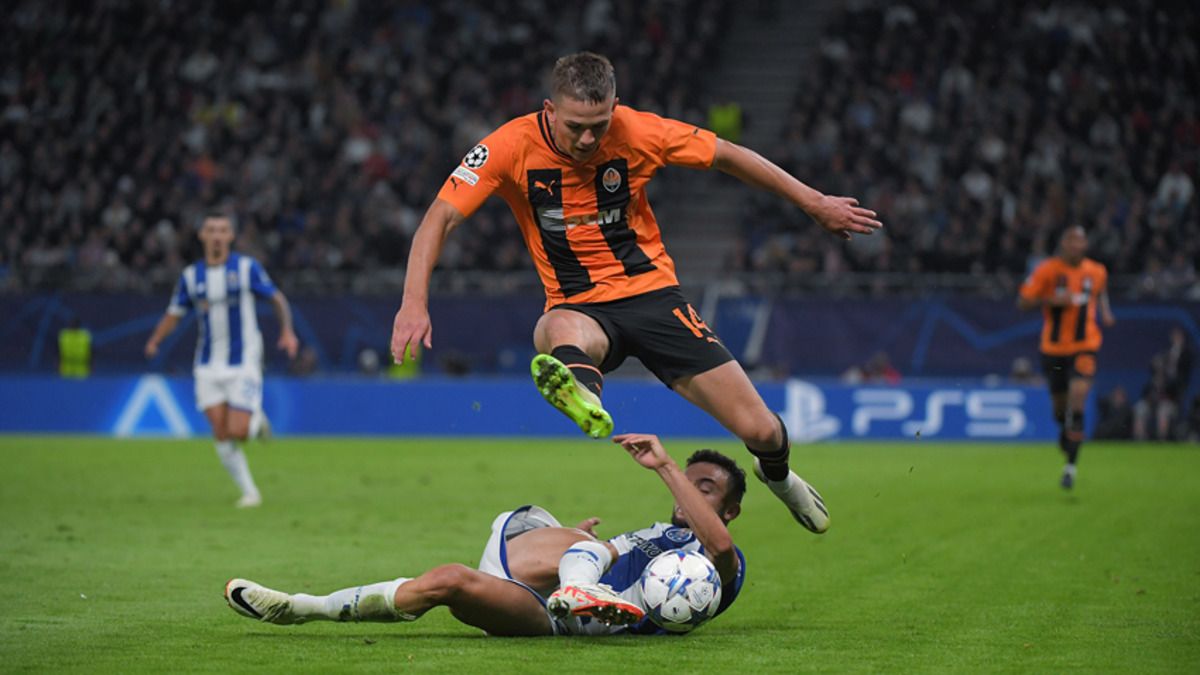 Порту Шахтер – видео гола Сикана на 29 минуте - Лига чемпионов 2023-2024 Порту Шахтер – видео гола Сикана на 29 минуте - Лига чемпионов 2023-2024