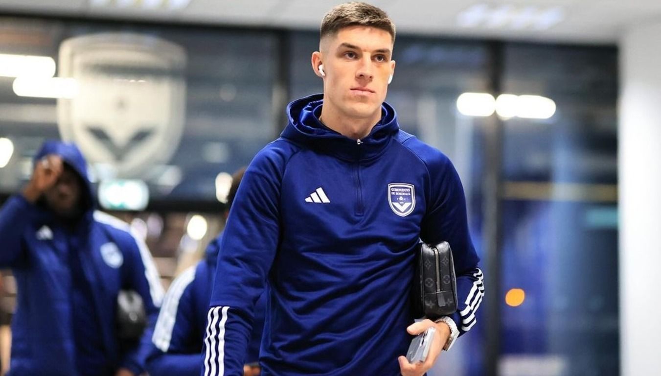 Даниил Игнатенко Даниил Игнатенко