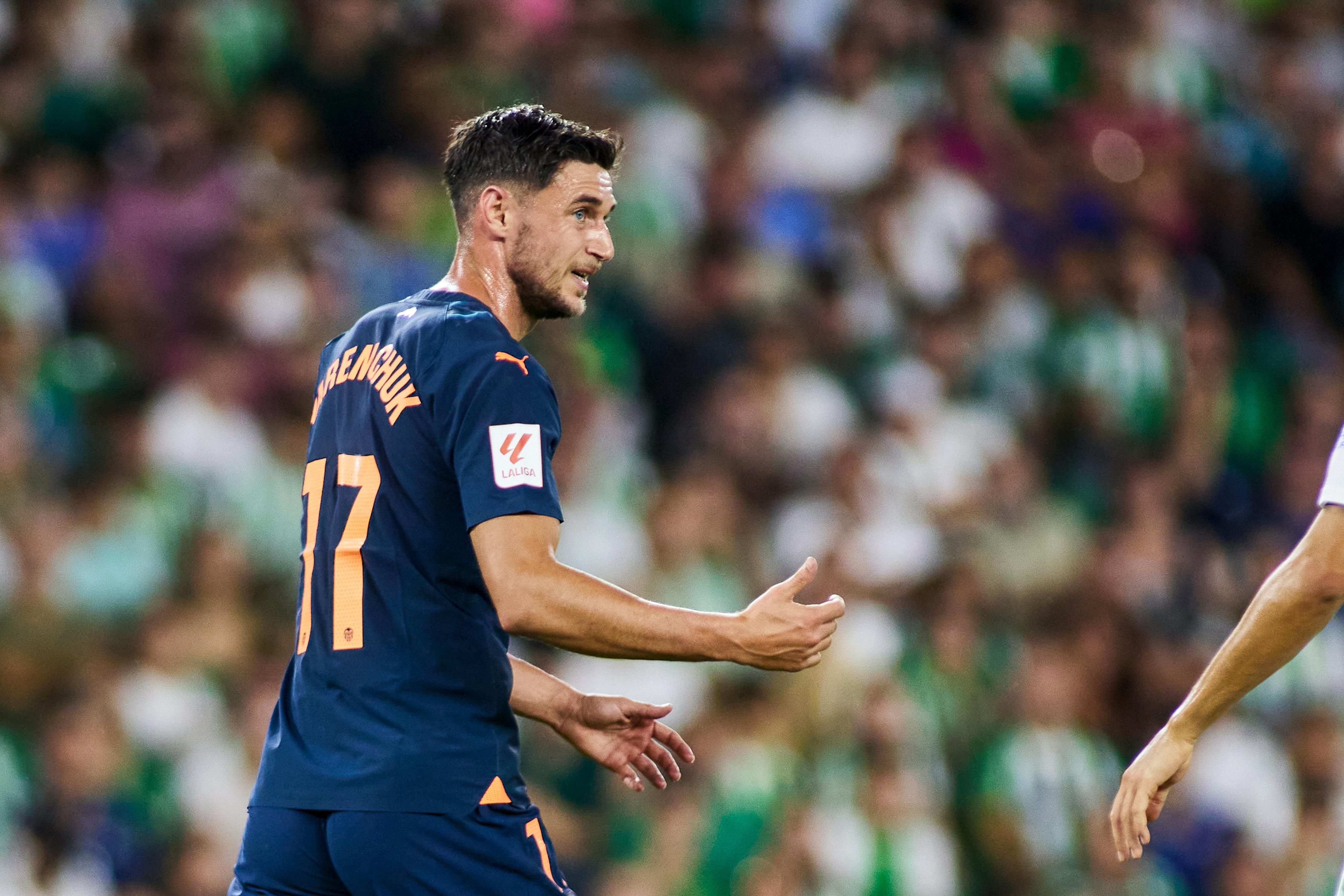 Останется ли Яремчук в Валенсии – в клубе приняли финальное решение Останется ли Яремчук в Валенсии – в клубе приняли финальное решение