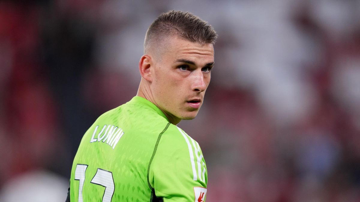 Андрій Лунін Андрій Лунін