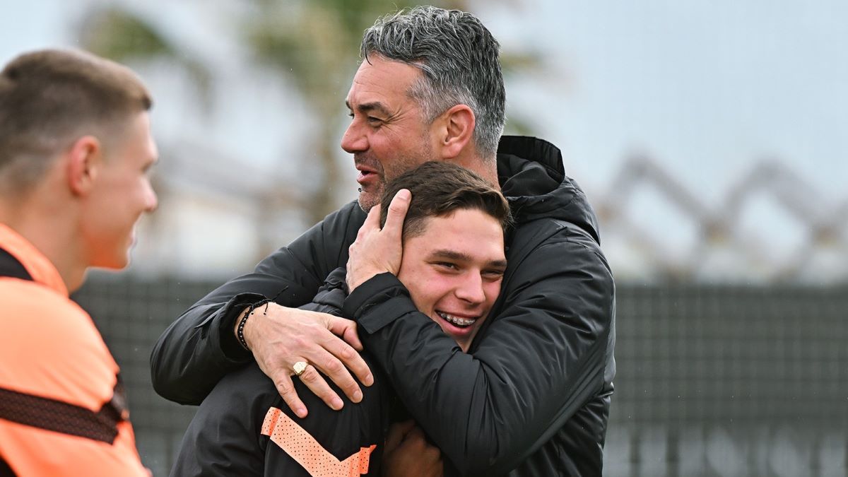 Шахтар відмовився відпускати Судакова Шахтар відмовився відпускати Судакова