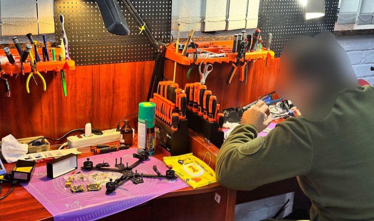 FAVBET Tech начала сотрудничество с мастерской дронов Дронарня - фото FAVBET Tech начала сотрудничество с мастерской дронов Дронарня - фото