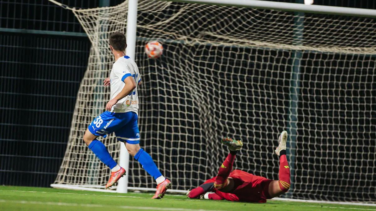 Скандал со Слованом – словацкий клуб сыграл с российским клубом Скандал со Слованом – словацкий клуб сыграл с российским клубом