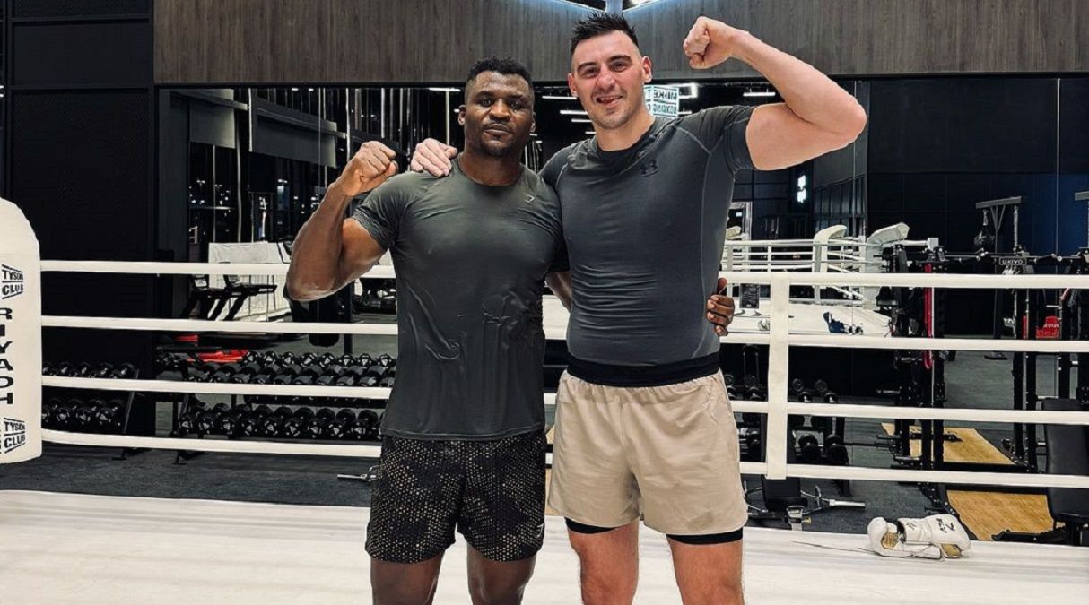 Нганну Джошуа - украинец Захожий в тренировочном лагере звезды MMA Нганну Джошуа - украинец Захожий в тренировочном лагере звезды MMA