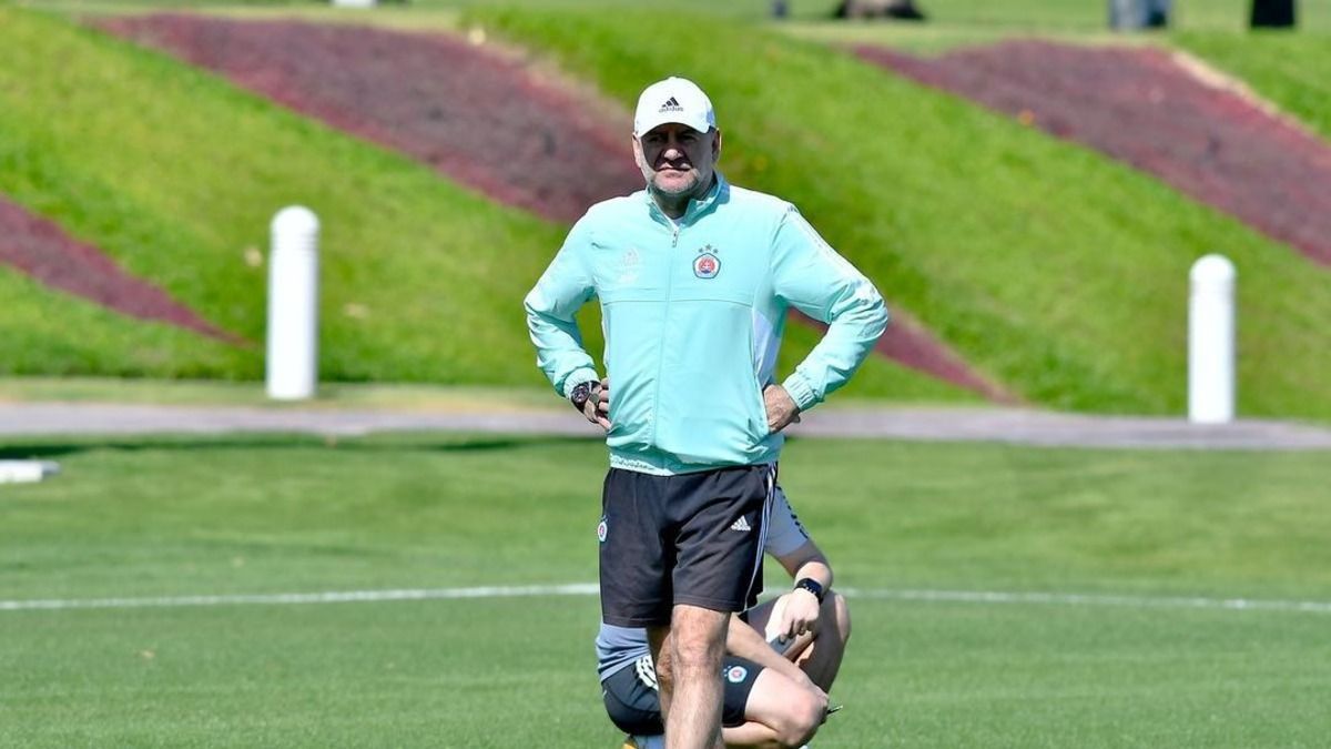 Скандал зі Слованом - тренер команди прокоментував спаринг з росіянами Скандал зі Слованом - тренер команди прокоментував спаринг з росіянами