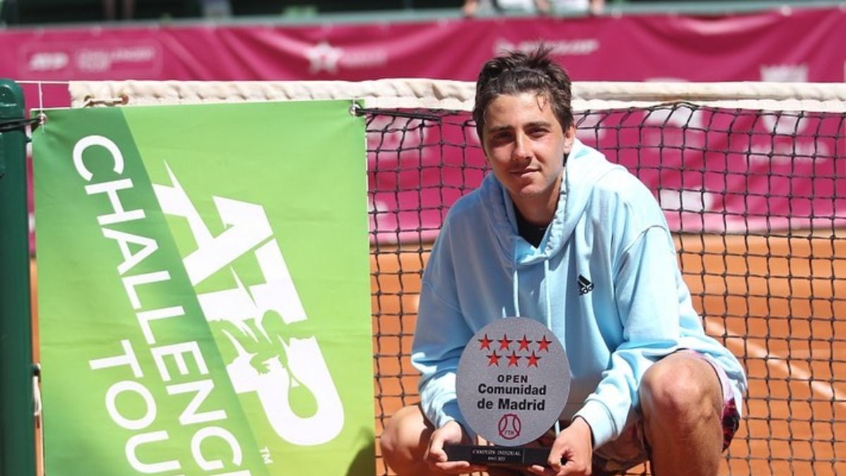 Россиянин Александр Шевченко отказался от гражданства страны-агрессорки Россиянин Александр Шевченко отказался от гражданства страны-агрессорки