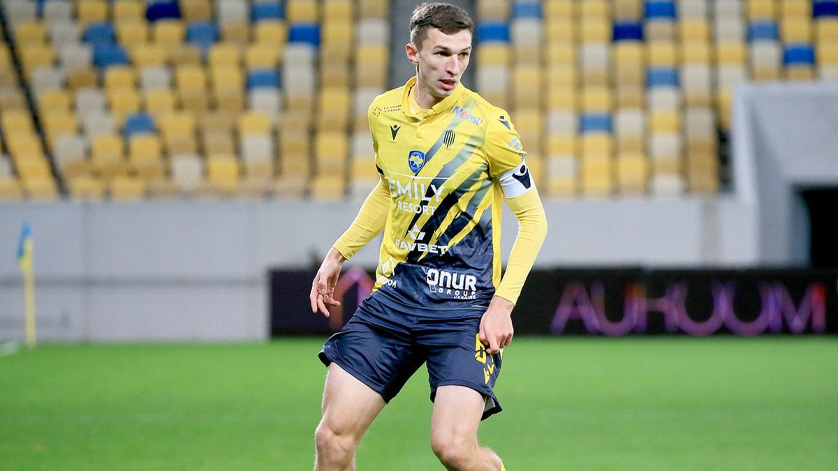 Марко Сапуга получил тяжелую травму на сборах - на какой срок выбыл капитан Руха Марко Сапуга получил тяжелую травму на сборах - на какой срок выбыл капитан Руха