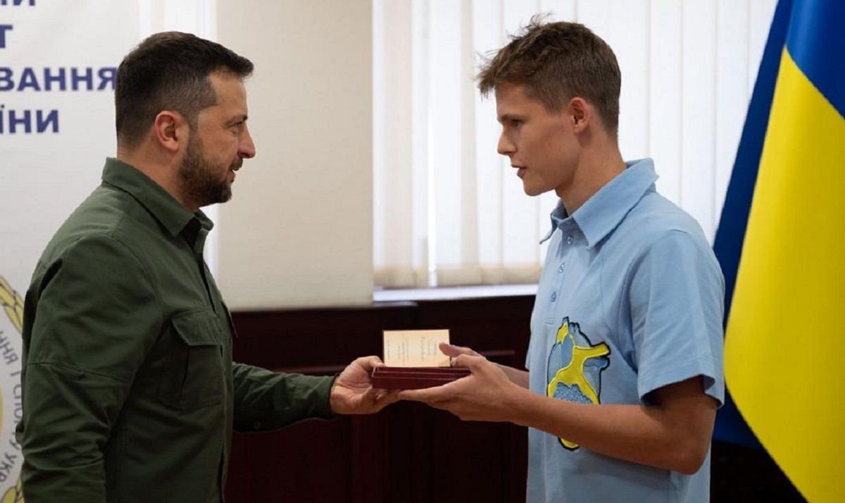 Ворог вдарив по будинку чемпіона Європи Олексія Середи у Миколаєві Ворог вдарив по будинку чемпіона Європи Олексія Середи у Миколаєві