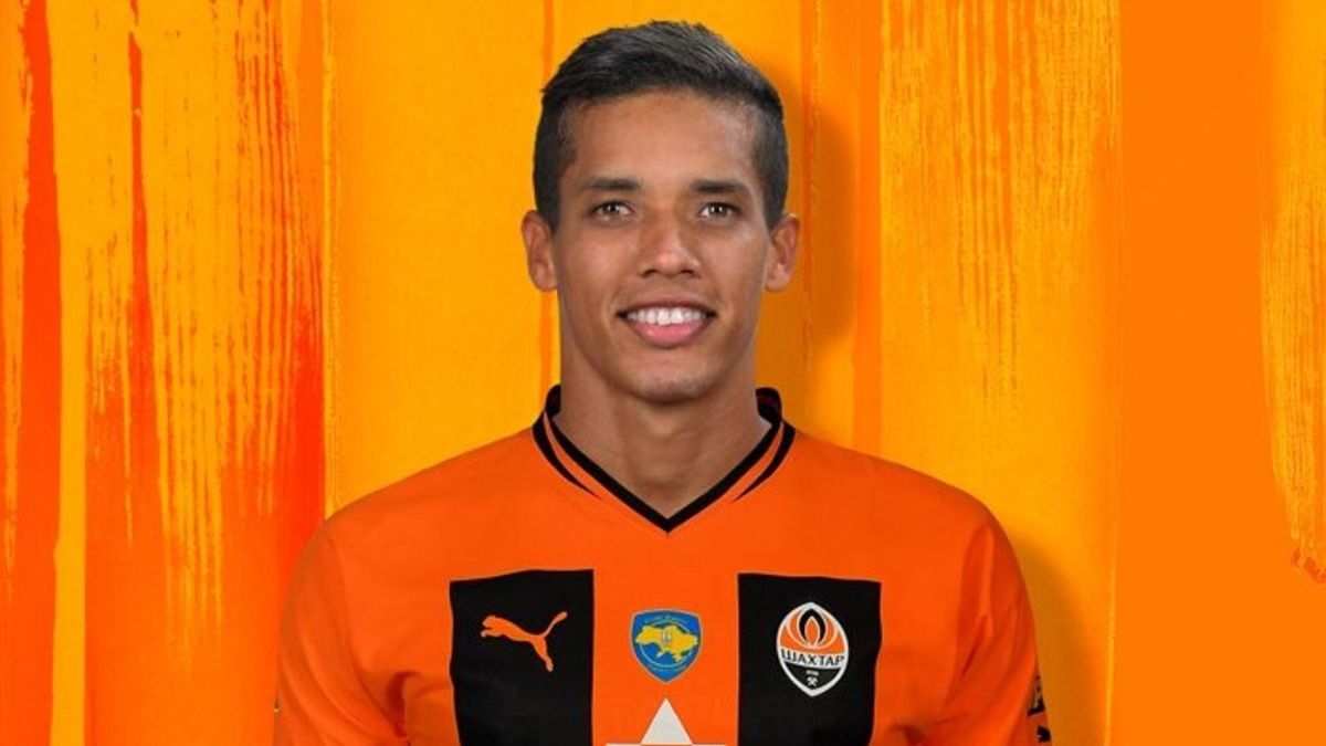 Шахтер удержал Педриньо благодаря улучшенному контракту - подробности агента Шахтер удержал Педриньо благодаря улучшенному контракту - подробности агента