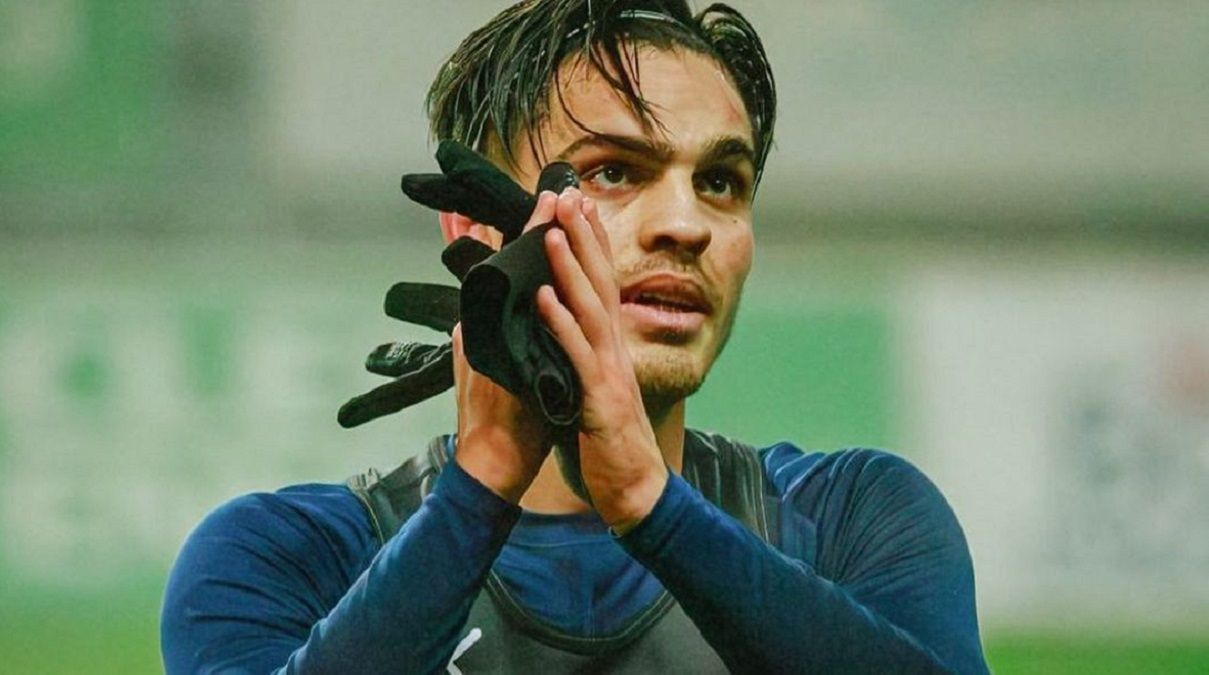 Авагімян вибачався через лайки під світлинами росіянина Захаряна Авагімян вибачався через лайки під світлинами росіянина Захаряна