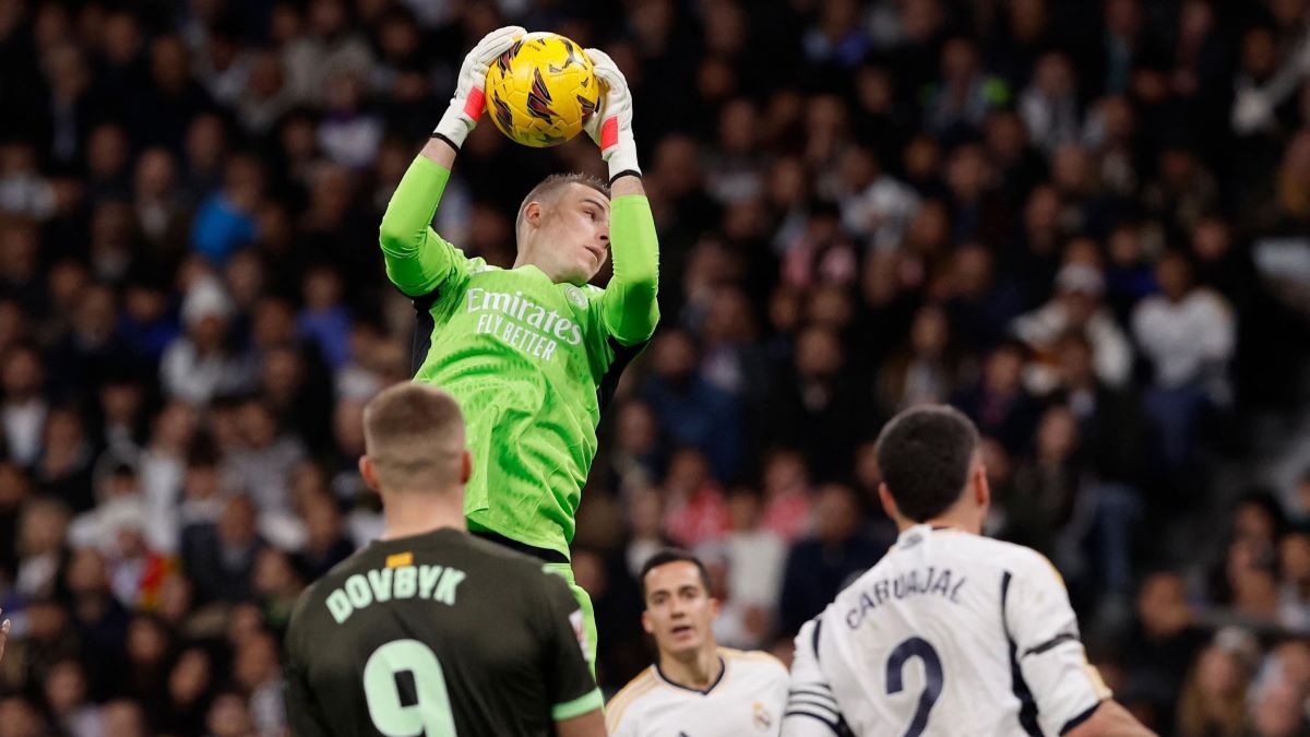 Андрей Лунин в матче с Жироной Андрей Лунин в матче с Жироной