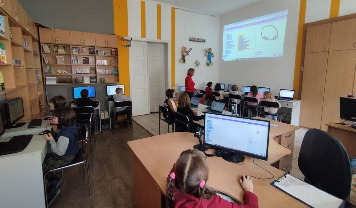 Сколько детей бесплатно учатся программированию на курсах Scratch