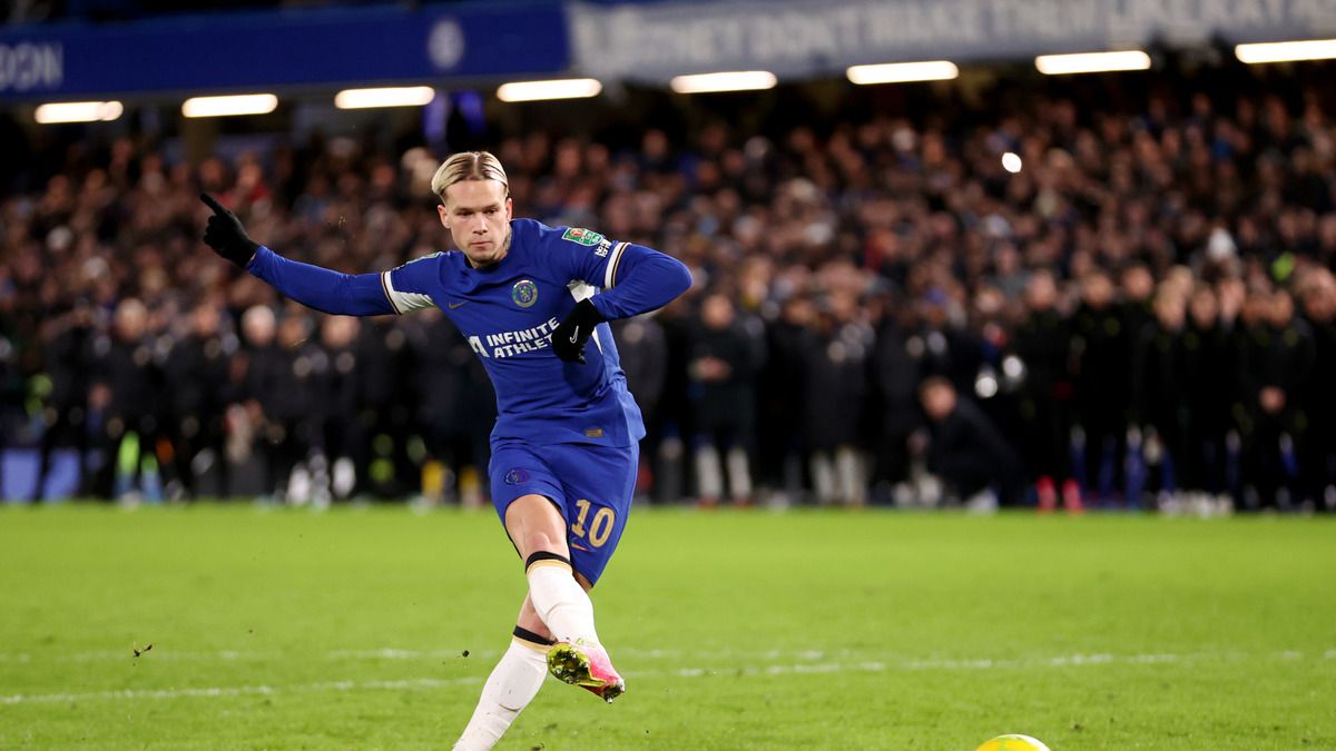 Челсі - Ліверпуль - Мудрик прокоментував фінал Кубка англійської ліги Челсі - Ліверпуль - Мудрик прокоментував фінал Кубка англійської ліги