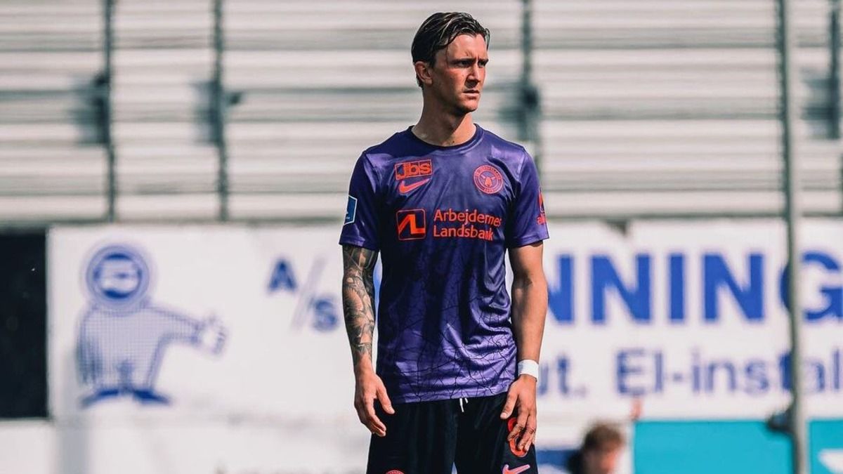 Шведський футболіст Крістоффер Ольссон потрапив до лікарні у важкому стані Шведський футболіст Крістоффер Ольссон потрапив до лікарні у важкому стані