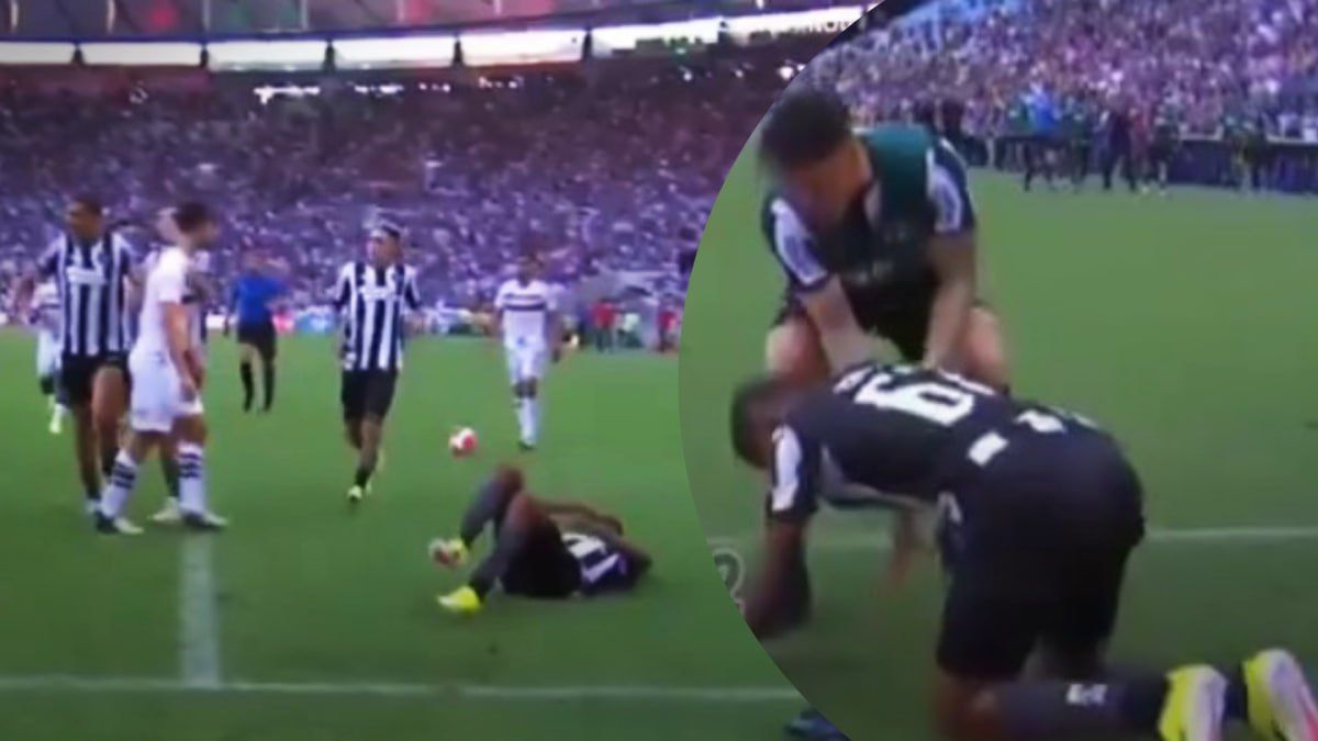 Курьезное перетаскивание игрока в матче Флуминенсе - Ботафого Курьезное перетаскивание игрока в матче Флуминенсе - Ботафого