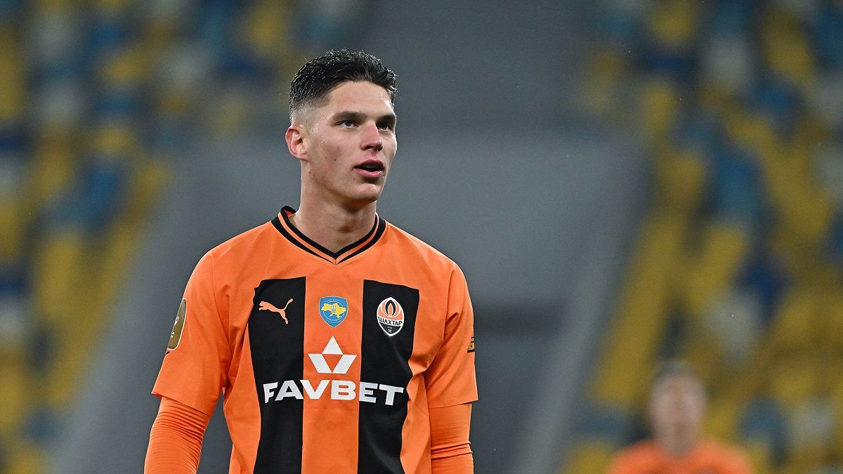 Сколько Жирона готова отдать за Судакова и Бондаренко - известны суммы Сколько Жирона готова отдать за Судакова и Бондаренко - известны суммы