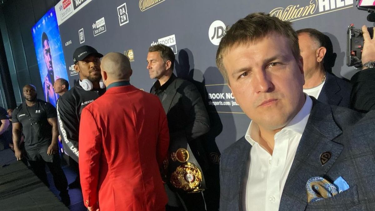 Джошуа - Нганну - Олександр Красюк привітав британця з перемогою Джошуа - Нганну - Олександр Красюк привітав британця з перемогою