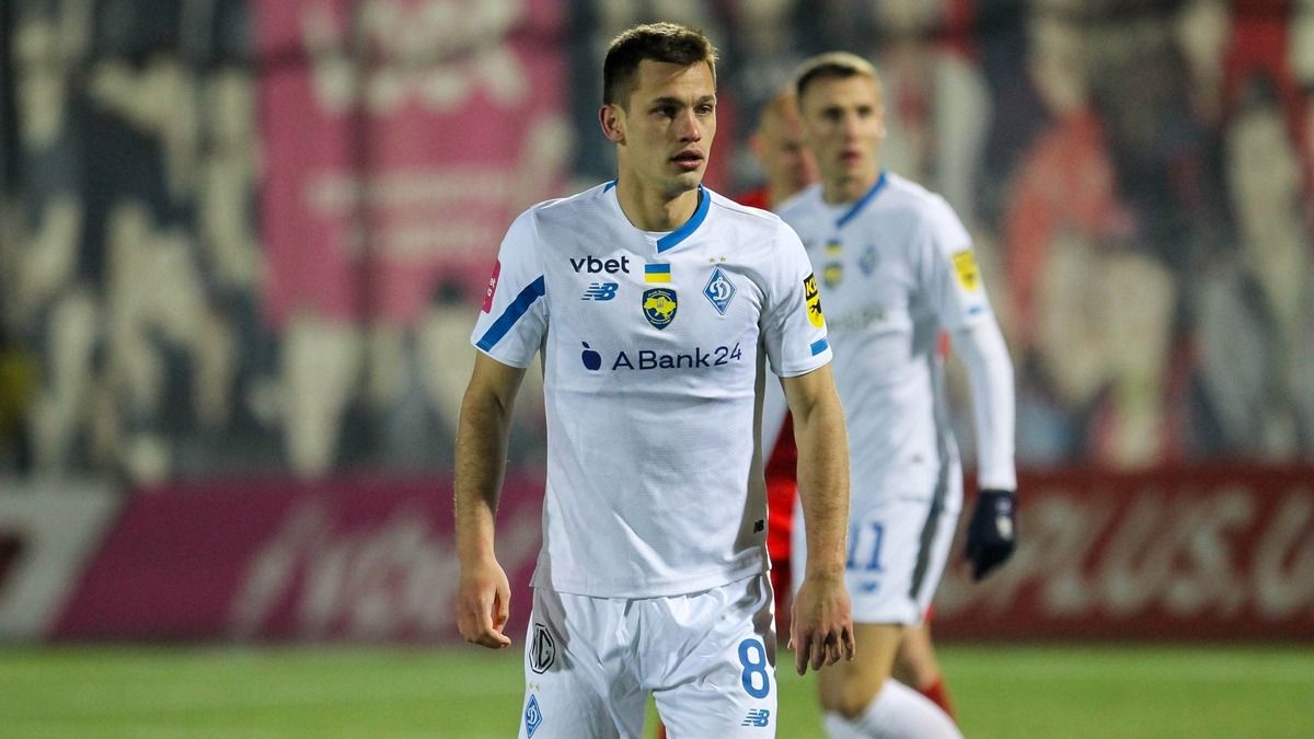 Владимир Шепелев отклонил два предложения от испанских клубов Владимир Шепелев отклонил два предложения от испанских клубов