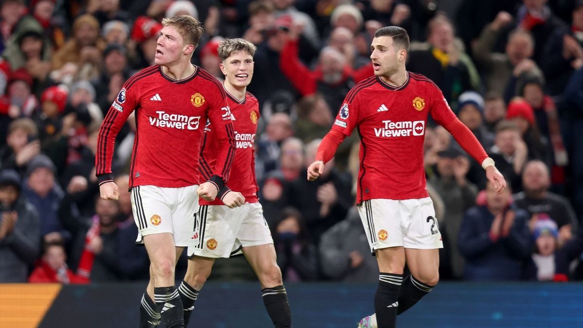 Манчестер Юнайтед - Ливерпуль - обзор и видео голов матча 1/4 Кубка Англии Манчестер Юнайтед - Ливерпуль - обзор и видео голов матча 1/4 Кубка Англии