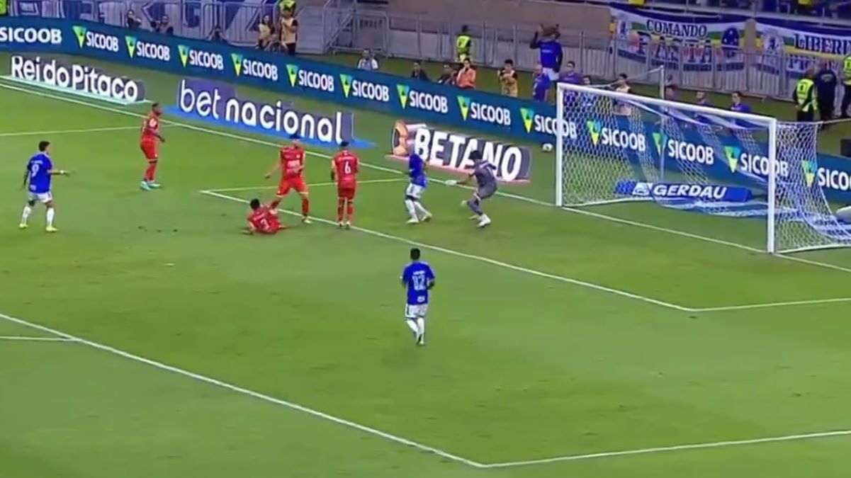 Курйозний автогол у Бразилії Курйозний автогол у Бразилії