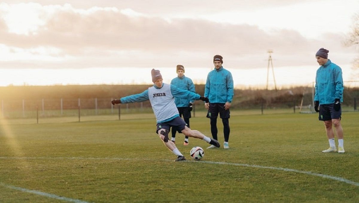 Плей-оф відбору на Євро-2024 - Циганков – у загальній групі на тренуванні збірної України Плей-оф відбору на Євро-2024 - Циганков – у загальній групі на тренуванні збірної України