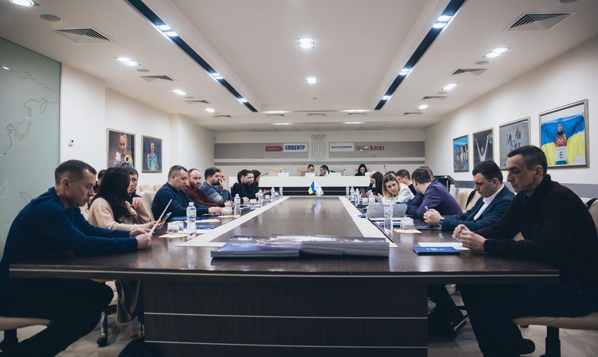 Федерації бадмінтону зустрілась із членами Національної платформи доброчесності спорту Федерації бадмінтону зустрілась із членами Національної платформи доброчесності спорту