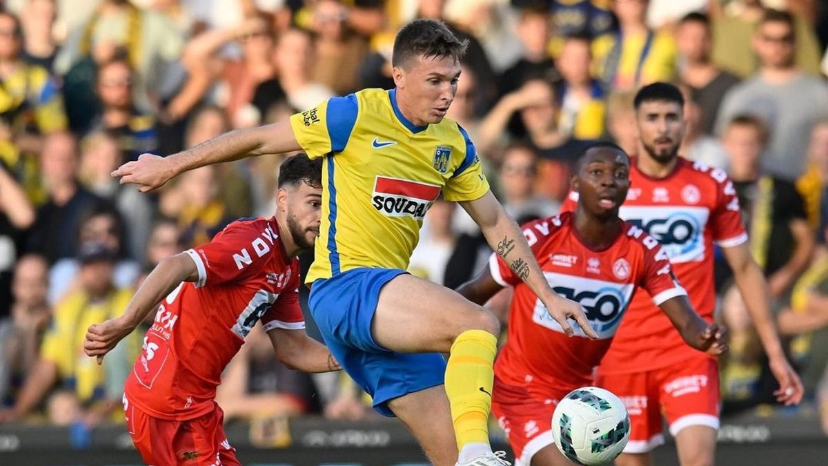 Сергій Сидорчук отримав штраф за участь у дивному матчі - відео Сергій Сидорчук отримав штраф за участь у дивному матчі - відео