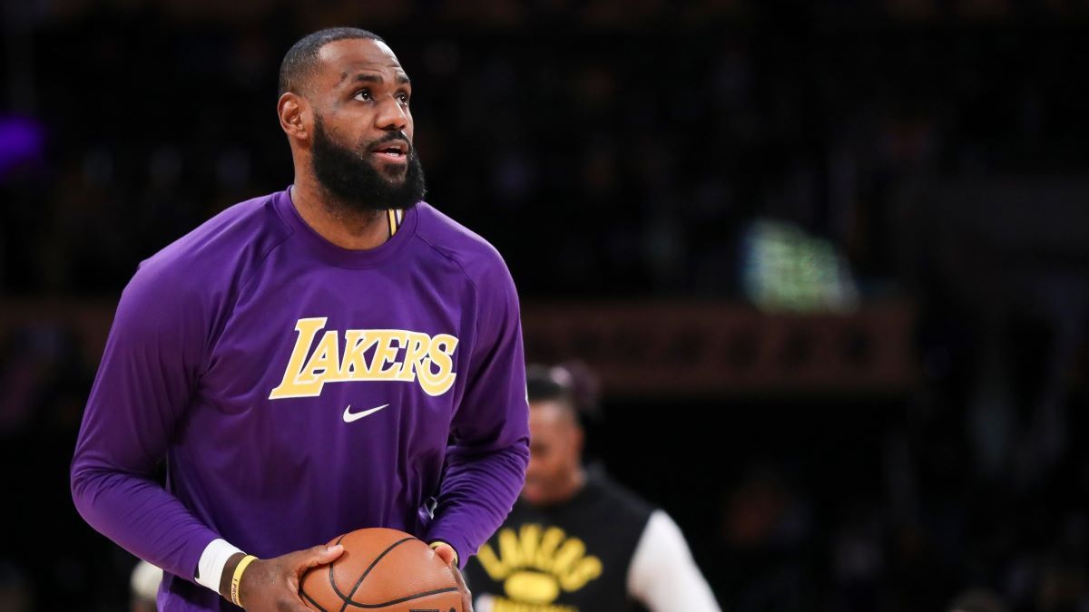 Леброн Джеймс - лучший бомбардир в истории баскетбола Леброн Джеймс - лучший бомбардир в истории баскетбола