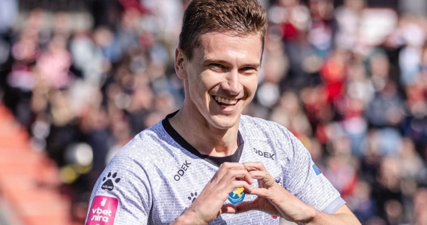 Денис Янаков Денис Янаков