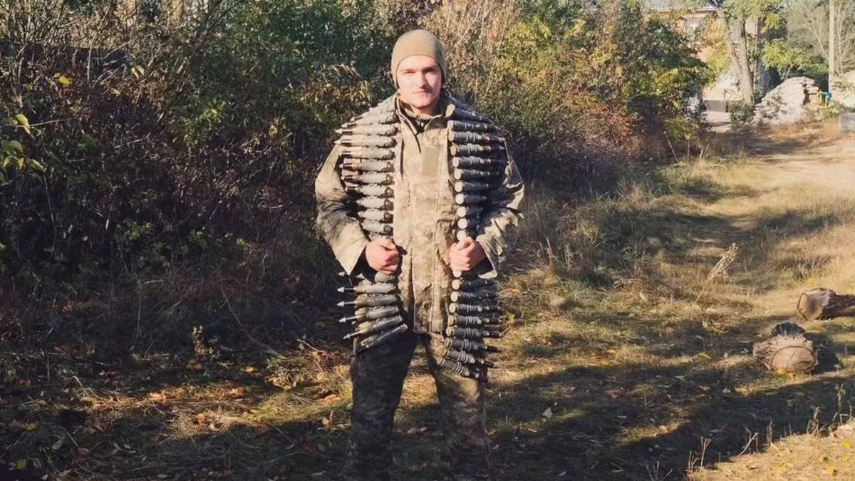 Футболіст Микола Стеценко розповів, як опинився в лавах ЗСУ Футболіст Микола Стеценко розповів, як опинився в лавах ЗСУ