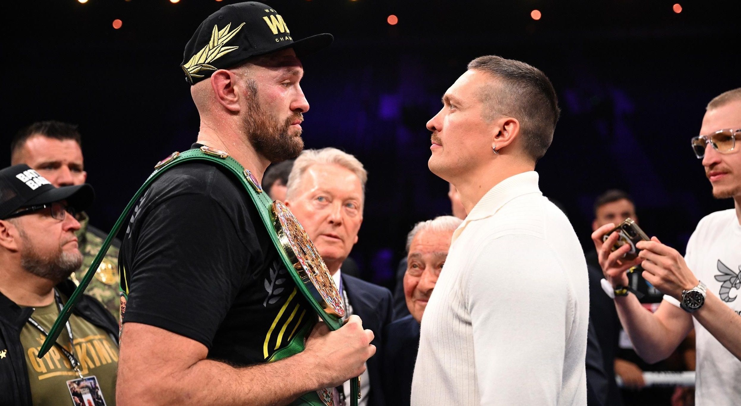 Тайсон Фьюри против Александра Усика Тайсон Фьюри против Александра Усика