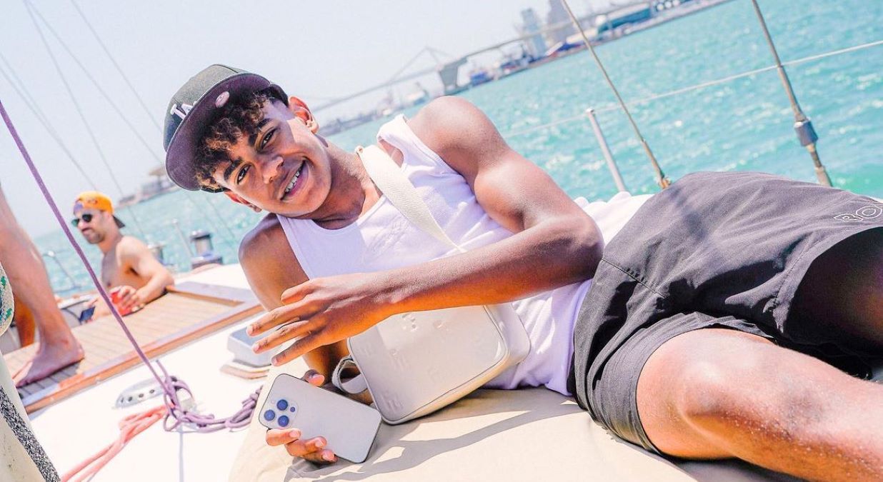 Испанский журналист оскорбил Ламина Ямала Испанский журналист оскорбил Ламина Ямала