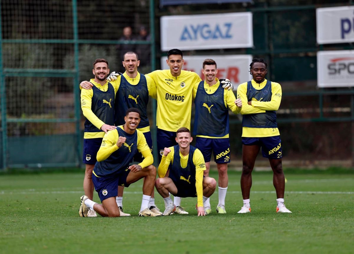 Фенербахче получило штраф Фенербахче получило штраф