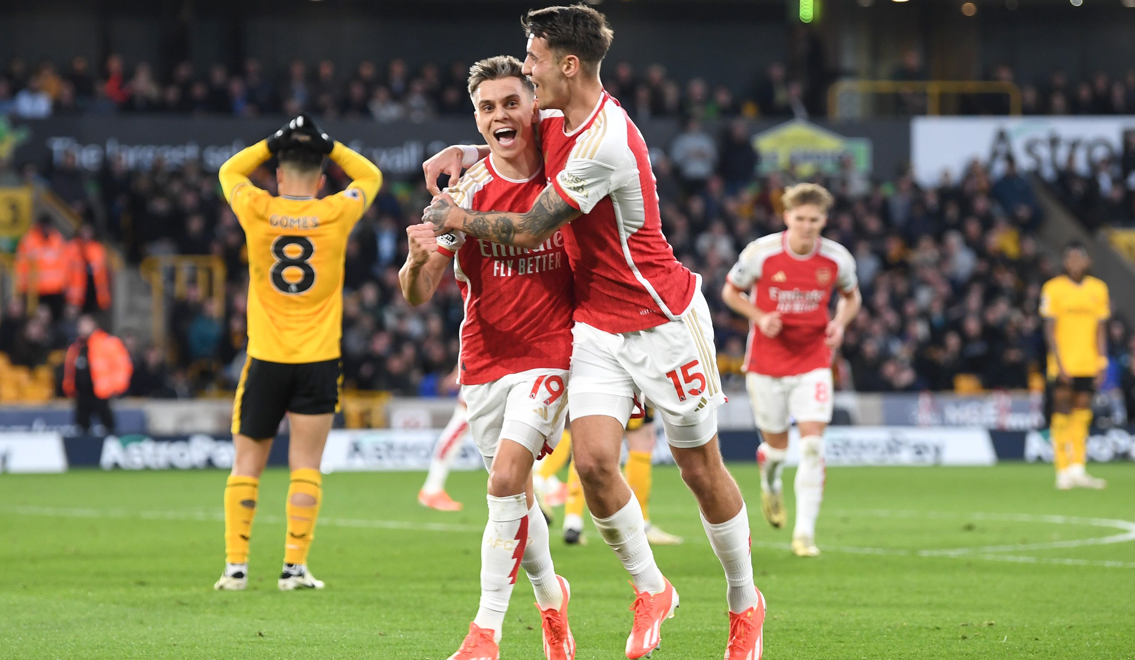 Арсенал переиграл Вулверхэмптон Арсенал переиграл Вулверхэмптон