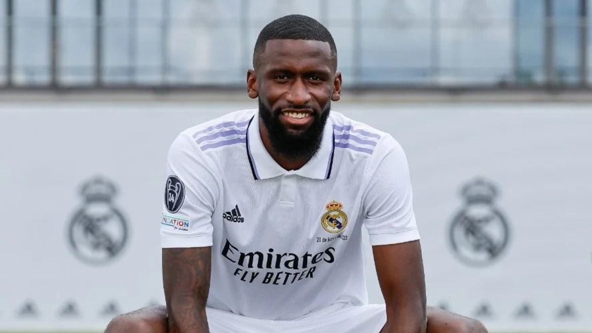 Игрок Реала Антонил Рюдигер мочился в постель до 15 лет - откровенное признание Игрок Реала Антонил Рюдигер мочился в постель до 15 лет - откровенное признание