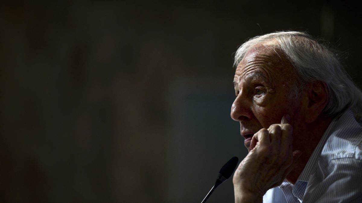 Помер Луїс Сеcар Менотті Помер Луїс Сеcар Менотті