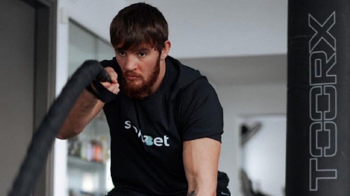 Почему дисквалифицировали Потерю после поражения от Перейры - известна причина Почему дисквалифицировали Потерю после поражения от Перейры - известна причина