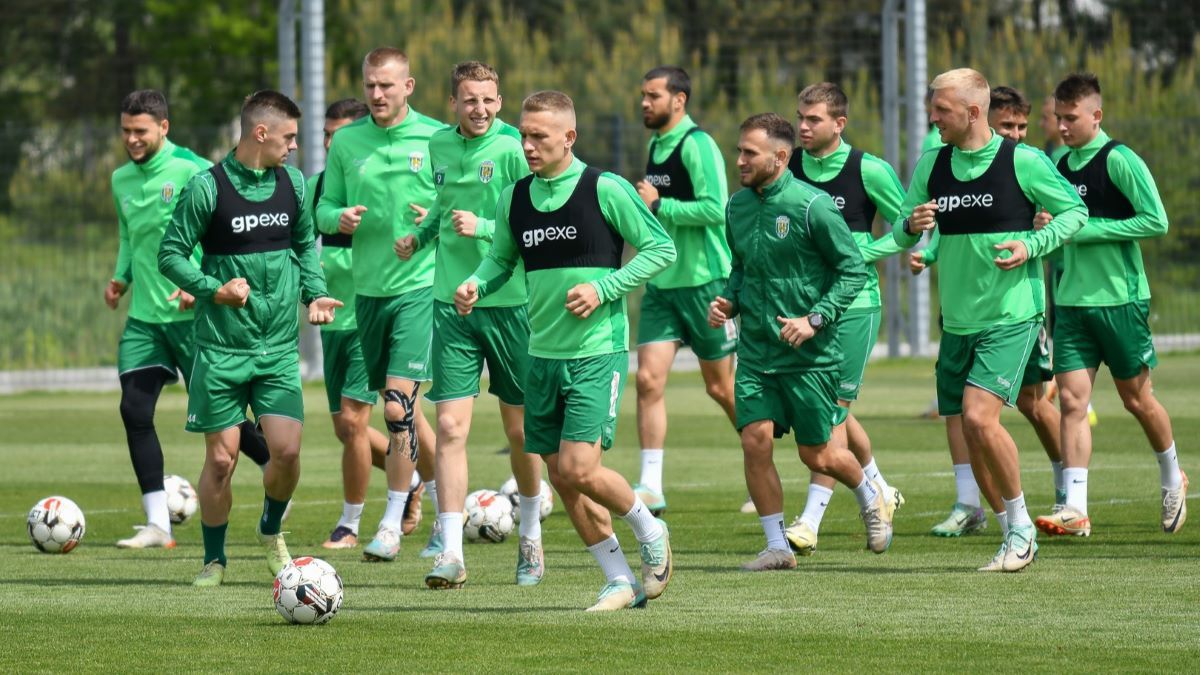 Карпати отримали бронь від мобілізації Карпати отримали бронь від мобілізації