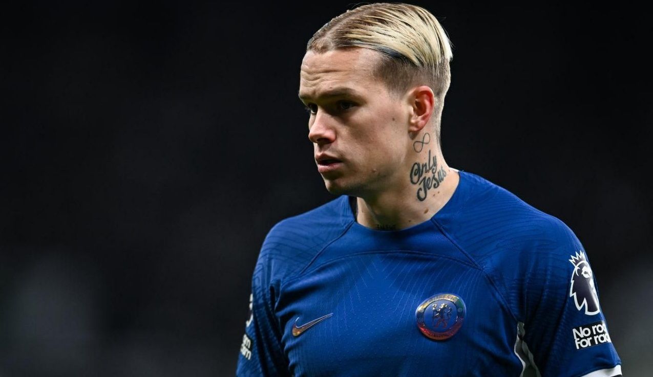 Михайло Мудрик достроково залишив поле Михайло Мудрик достроково залишив поле