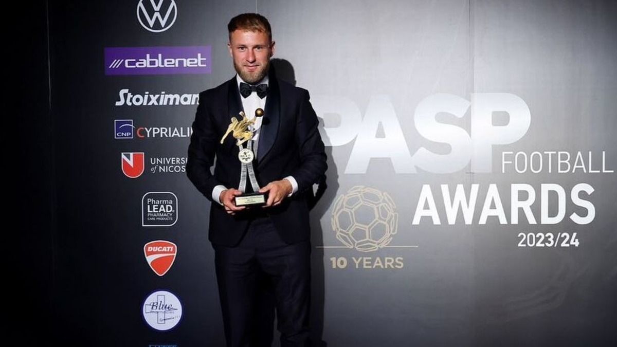 Роман Безус потрапив до символічної збірної чемпіонату Кіпру Роман Безус потрапив до символічної збірної чемпіонату Кіпру