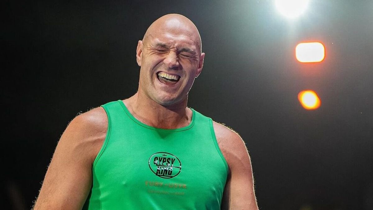 Тайсон Ф'юрі потролив Олександра Усика перед боєм за абсолют Тайсон Ф'юрі потролив Олександра Усика перед боєм за абсолют