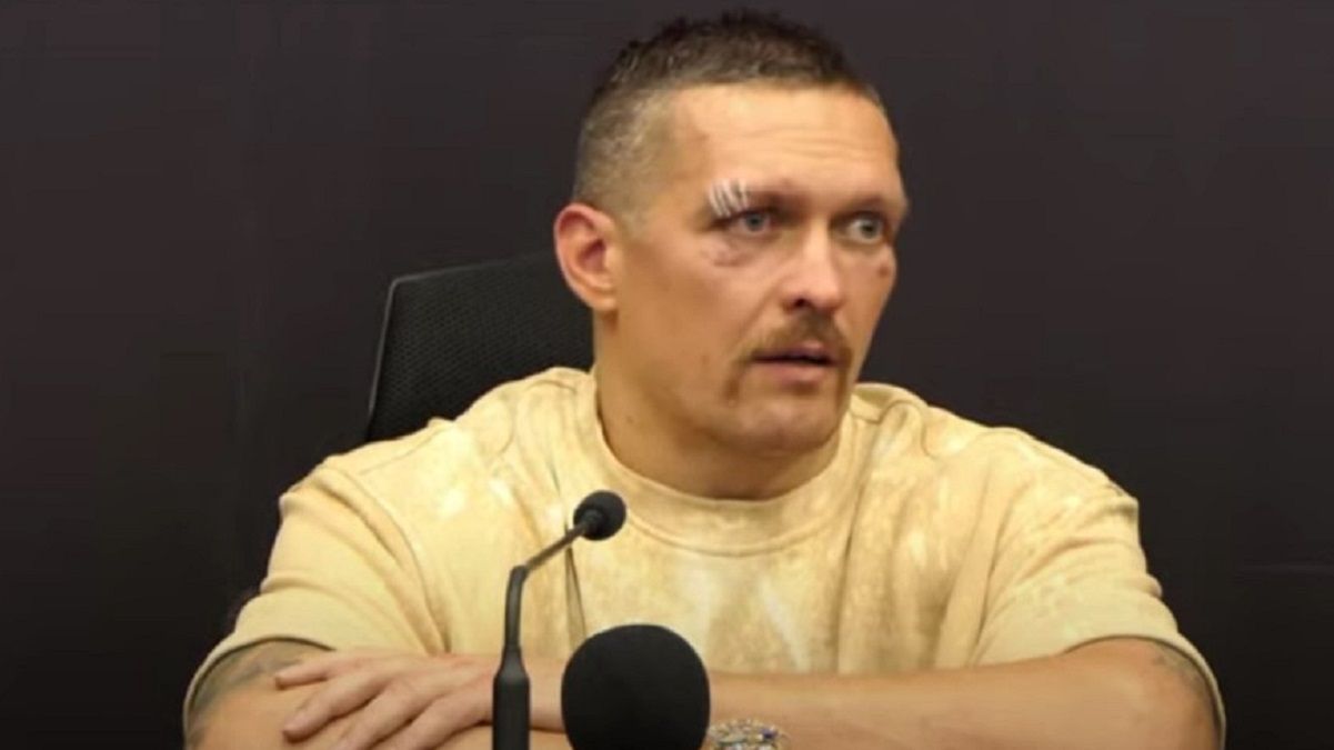 Чи прийшов Усик на пресконференцію на тлі підозри про перелом Чи прийшов Усик на пресконференцію на тлі підозри про перелом