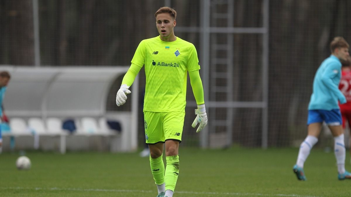 Скандал на матчі Динамо - Шахтар - "гірники" опублікували відео початку бійки Скандал на матчі Динамо - Шахтар - "гірники" опублікували відео початку бійки