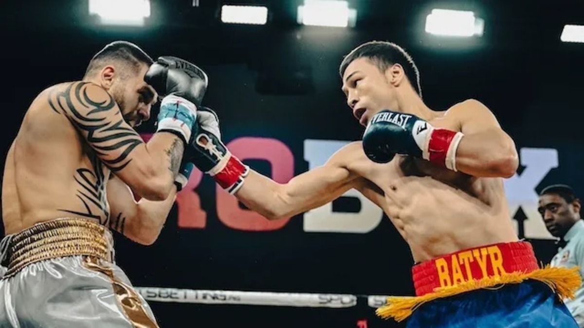 Редкач - Джукембаєв - результат бою та відео технічного нокауту Редкач - Джукембаєв - результат бою та відео технічного нокауту