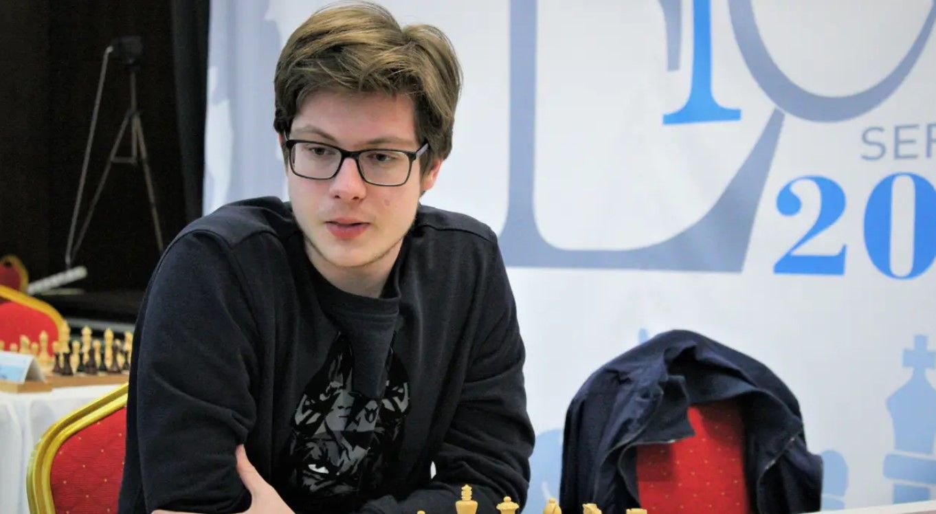 Кирилл Шевченко начал играть под флагом Румынии Кирилл Шевченко начал играть под флагом Румынии