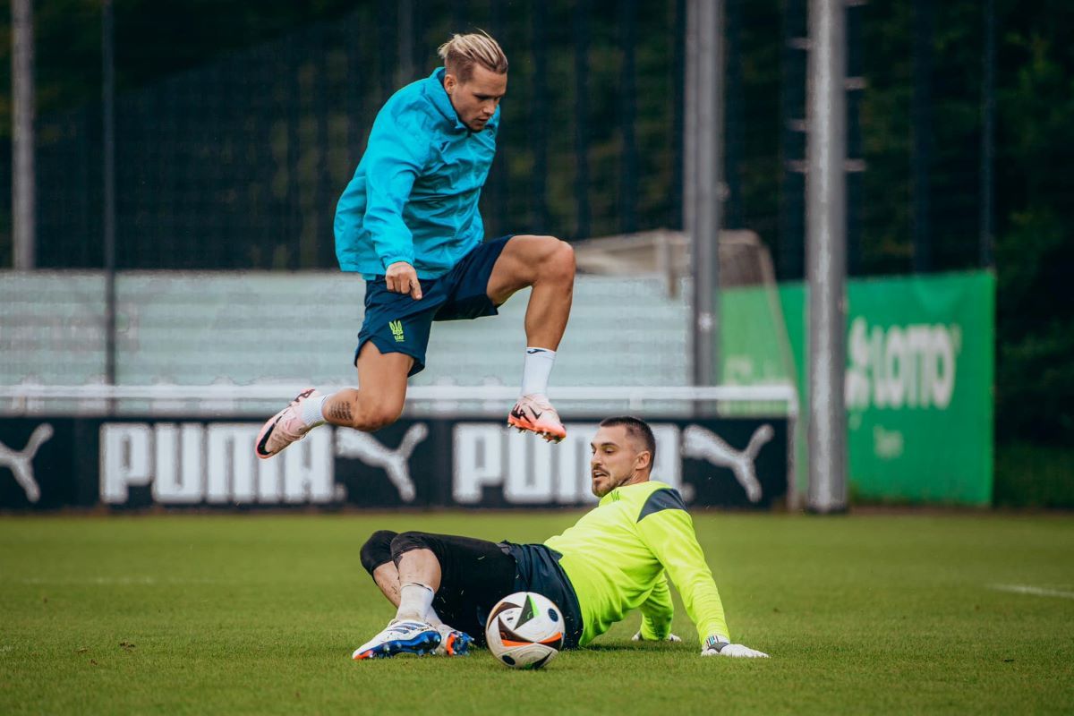 Худжамов про ситуацію з воротарями Худжамов про ситуацію з воротарями