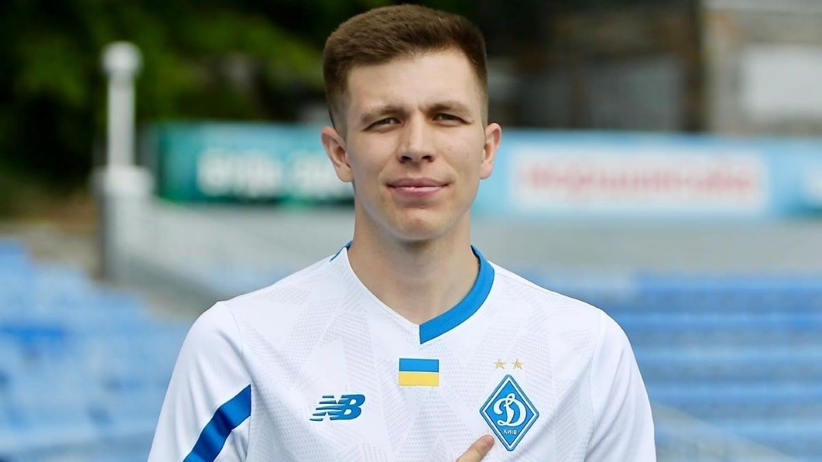 Піхальонок приходив до Шахтаря у футболці Динамо Піхальонок приходив до Шахтаря у футболці Динамо