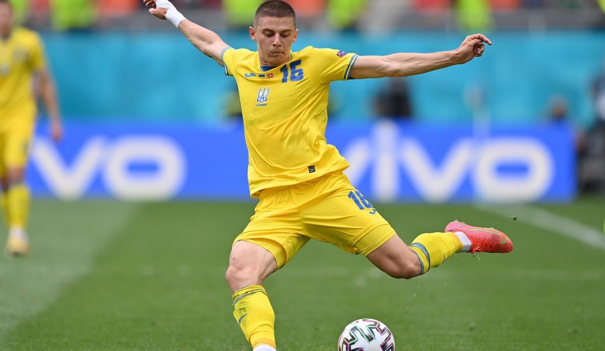 Віталій Миколенко отримав травму під час спарингу з Молдовою Віталій Миколенко отримав травму під час спарингу з Молдовою