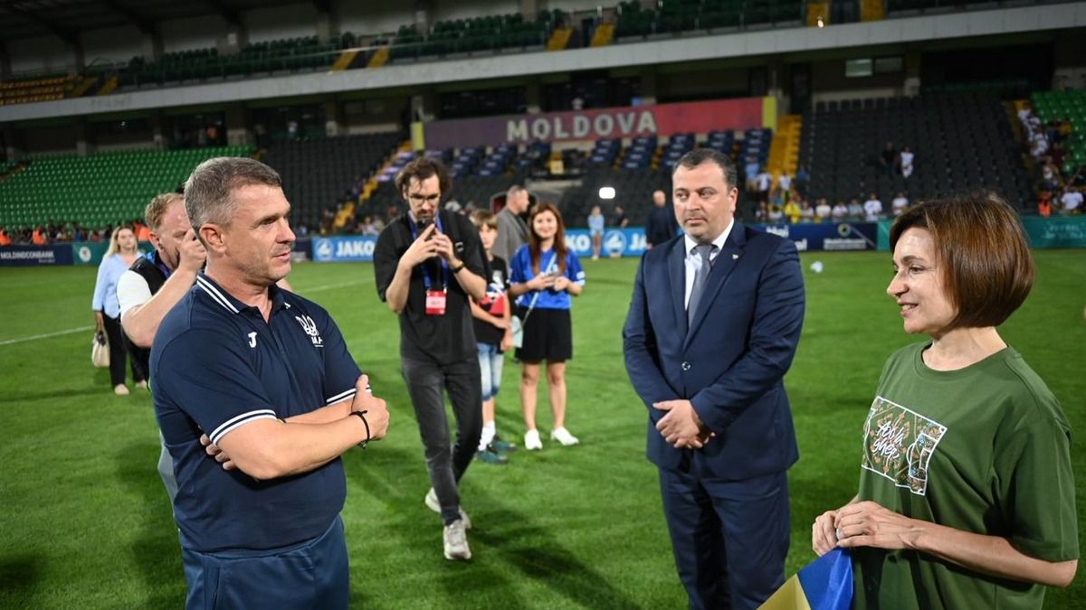 Євро-2024 - президентка Молдови Мая Санду побажала успіхів збірній України Євро-2024 - президентка Молдови Мая Санду побажала успіхів збірній України