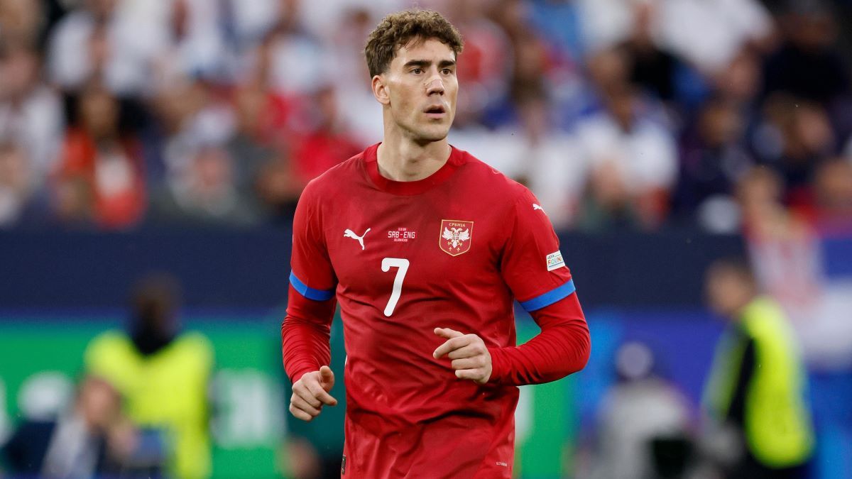 УЕФА начало расследование в отношении оскорблений сербов УЕФА начало расследование в отношении оскорблений сербов